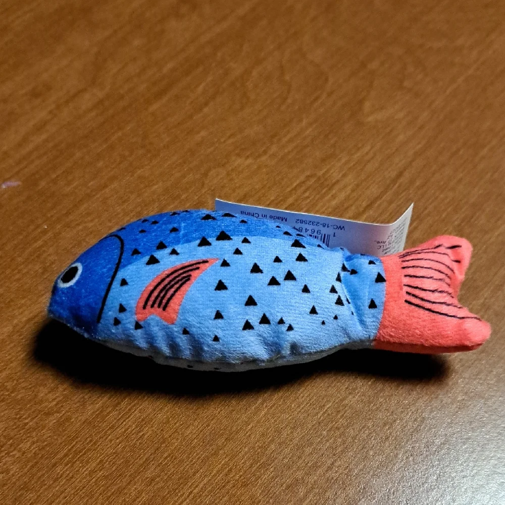 Cat Blue and Pink Fish Toy for Pets/ BUNDLE ONLY
